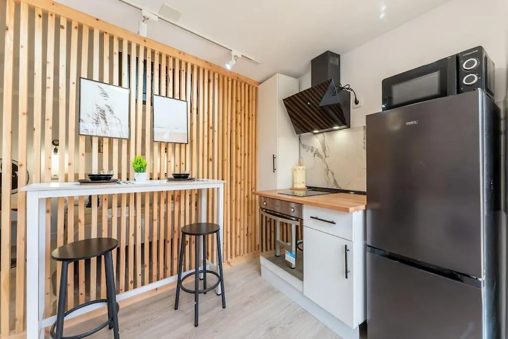 Santander Sun & Sea Apartment 0*,  إسبانيا